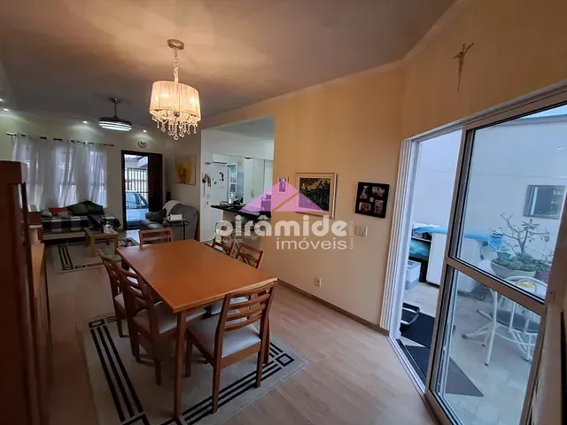 Casa com 149m² 2 quartos e 2 banheiros, à venda, no bairro Jardim Satélite em São José dos Campos