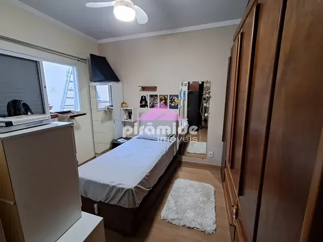 Casa com 149m² 2 quartos e 2 banheiros, à venda, no bairro Jardim Satélite em São José dos Campos
