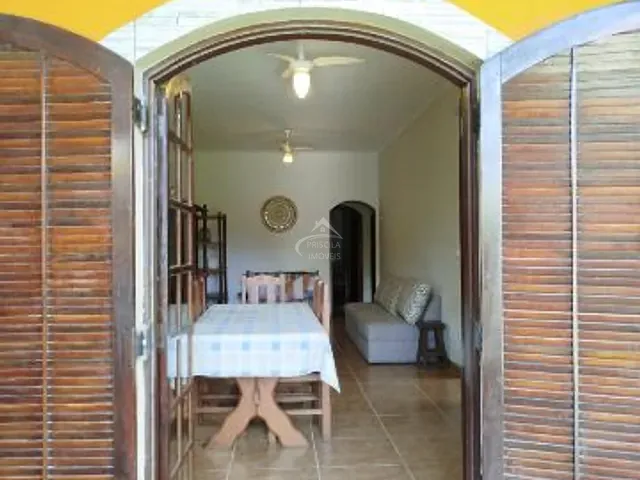 Casa com 450m² 4 quartos e 3 banheiros, à venda, no bairro Boraceia em Bertioga