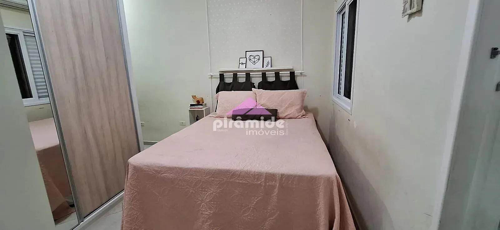 Casa, 4 quartos, 240 m² - Foto 15