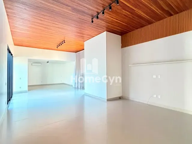 Casa com 1250m² 4 quartos e 5 banheiros, para alugar, no bairro Residencial Goiânia Golfe Clube em Goiânia