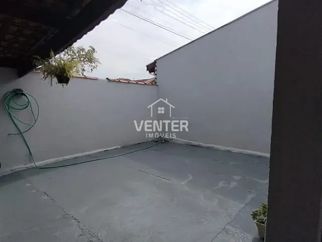 Casa com 170m² 2 quartos e 1 banheiro, à venda, no bairro Vila dos Comerciários 2 em Taubaté