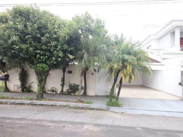 Casa com 378m² 3 quartos e 3 banheiros, à venda, no bairro Parque Jequitibás em São João da Boa Vista