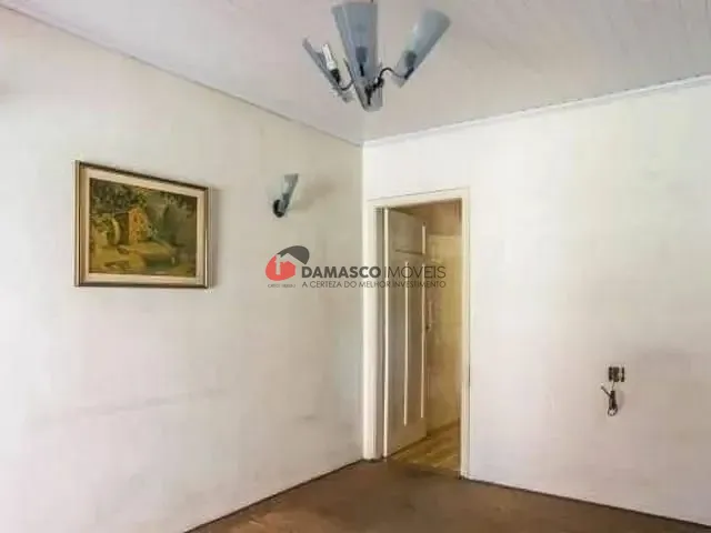 Casa com 123m² 2 quartos e 1 banheiro, à venda, no bairro Santo Antônio em São Caetano do Sul