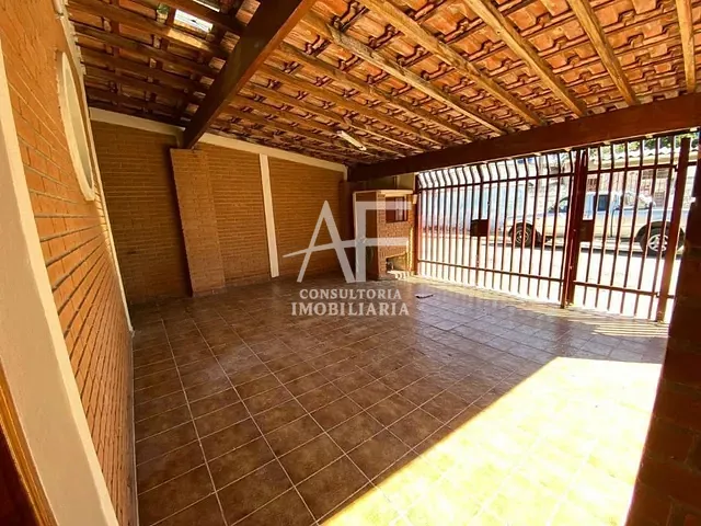 Casa com 250m² 2 quartos e 2 banheiros, à venda, no bairro Flor Do Vale em Tremembé