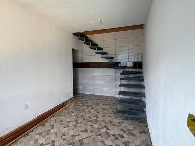 Sobrado com 125m² 3 quartos e 4 banheiros, para alugar, no bairro Parque Residencial Campina Grande em Campinas