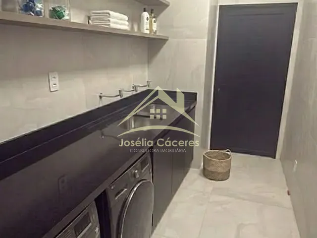 Casa com 720m² 4 quartos e 6 banheiros, à venda, no bairro Morada dos Nobres em Cuiabá