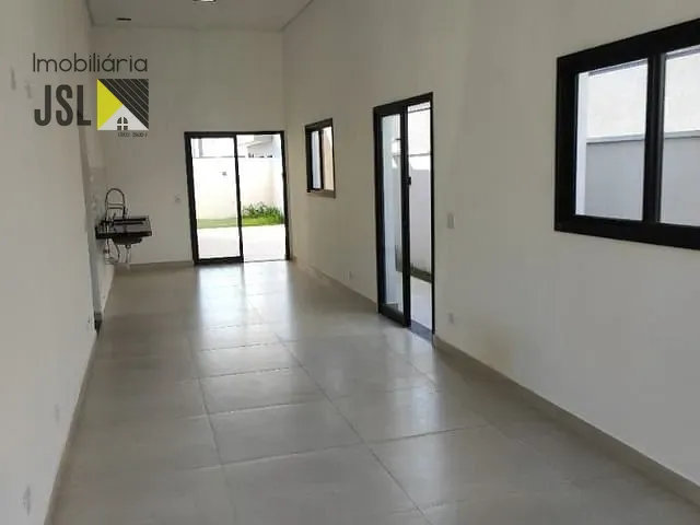 Casa com 250m² 3 quartos e 1 banheiro, à venda, no bairro Guamirim em Caçapava