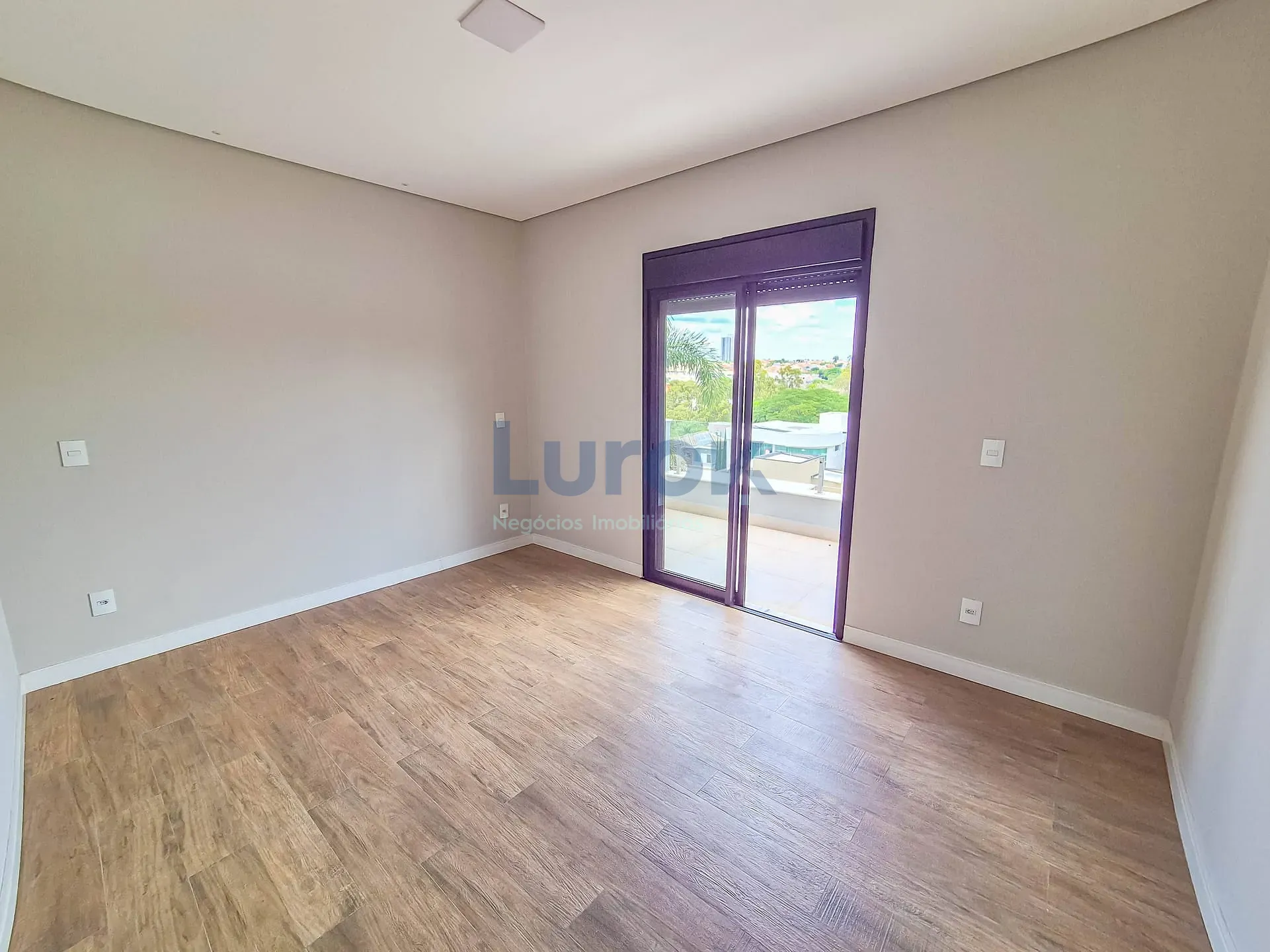 Casa, 3 quartos, 245 m² - Foto 17