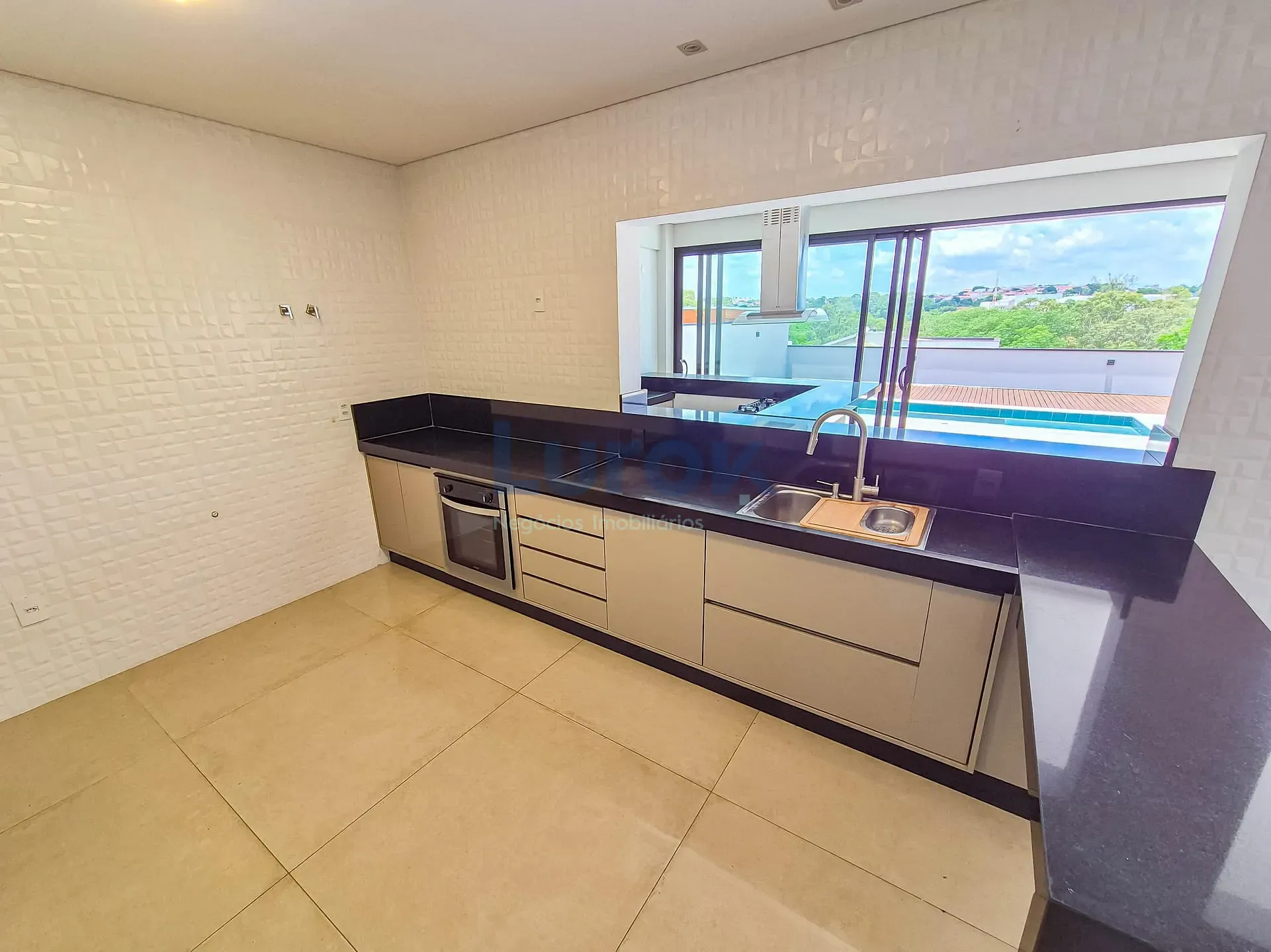 Casa, 3 quartos, 245 m² - Foto 24
