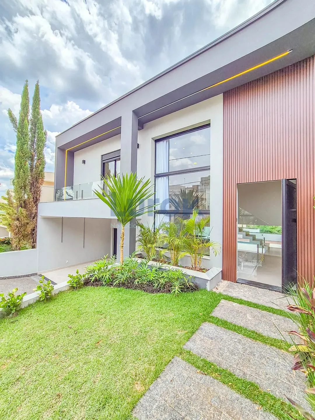 Casa, 3 quartos, 245 m² - Foto 33