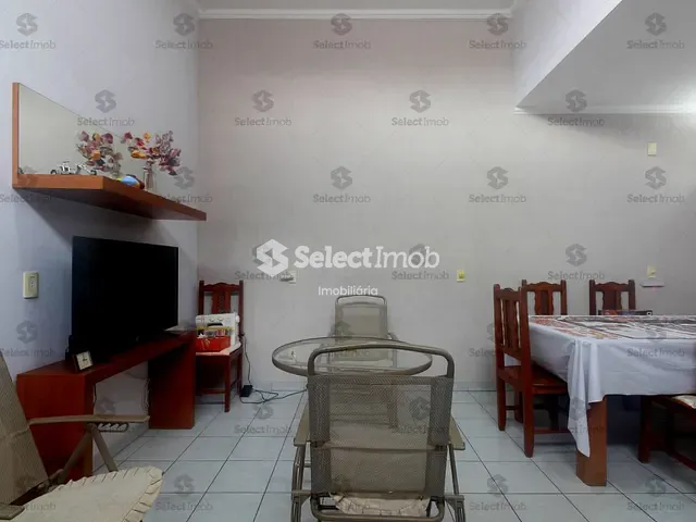 Casa com 250m² 3 quartos e 3 banheiros, à venda, no bairro Parque São Vicente em Mauá