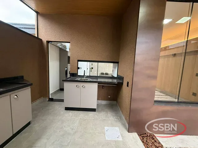 Casa 2 quartos e 1 banheiro, à venda, no bairro Parque Fabrício em Nova Odessa