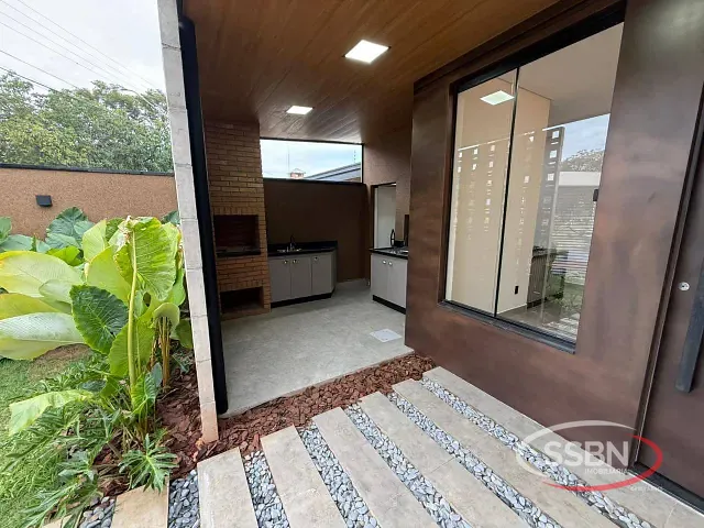 Casa 2 quartos e 1 banheiro, à venda, no bairro Parque Fabrício em Nova Odessa