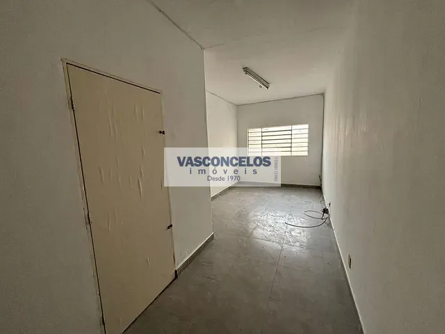 Casa com 65m² 2 quartos e 1 banheiro, para alugar, no bairro Jardim Bela Vista em São José dos Campos