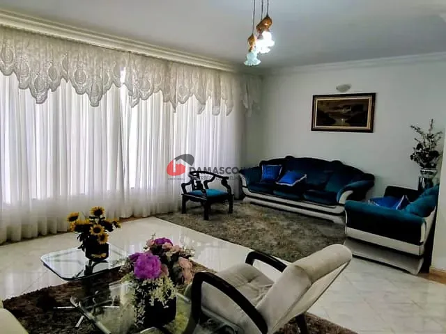 Casa 3 quartos e 5 banheiros, à venda, no bairro Olímpico em São Caetano do Sul