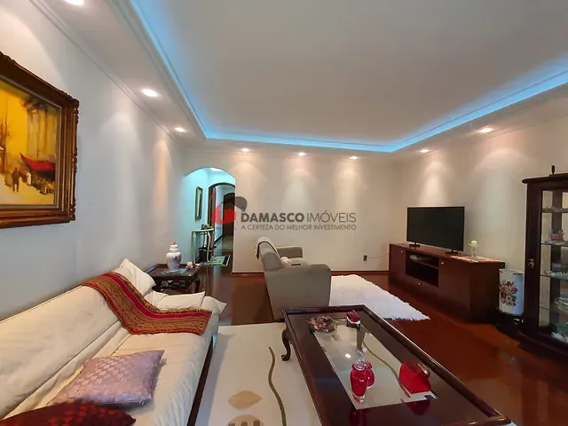 Casa com 330m² 2 quartos e 2 banheiros, à venda, no bairro Osvaldo Cruz em São Caetano do Sul