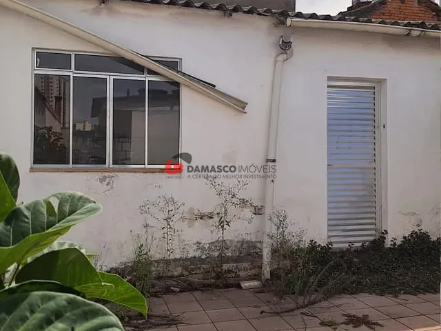 Casa com 180m² 2 quartos e 1 banheiro, à venda, no bairro Olímpico em São Caetano do Sul