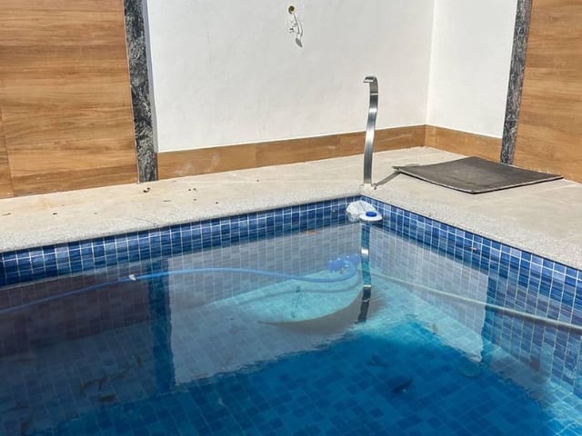 Casa com 420m² 5 quartos e 7 banheiros, à venda, no bairro Lagoa em Macaé