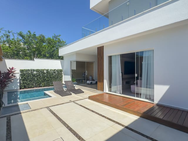 Casa com 300m² 4 quartos e 6 banheiros, à venda, no bairro Recreio dos Bandeirantes em Rio de Janeiro