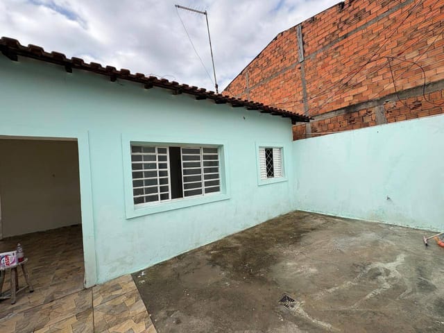 Casa com 200m² 3 quartos e 1 banheiro, para alugar, no bairro Jardim Florence em Campinas