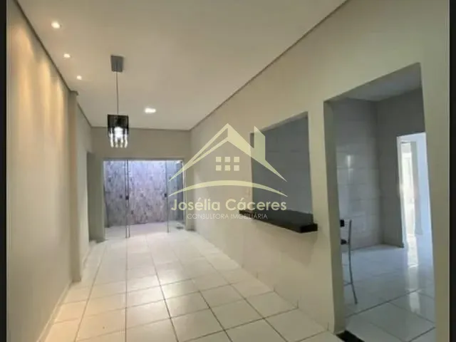Casa 3 quartos e 3 banheiros, à venda, no bairro Centro América em Cuiabá