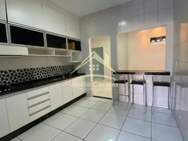Casa 3 quartos e 3 banheiros, à venda, no bairro Centro América em Cuiabá