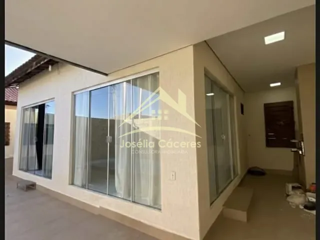 Casa 3 quartos e 3 banheiros, à venda, no bairro Centro América em Cuiabá