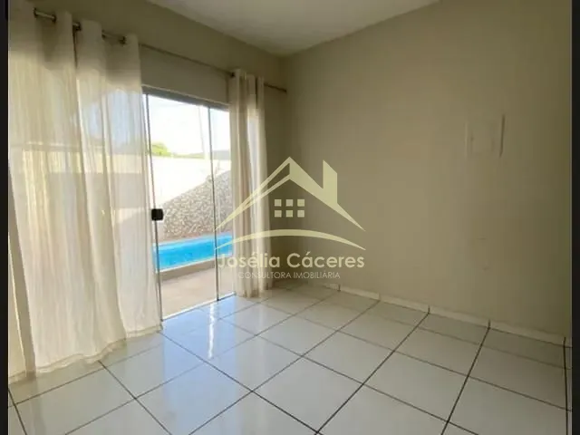 Casa 3 quartos e 3 banheiros, à venda, no bairro Centro América em Cuiabá