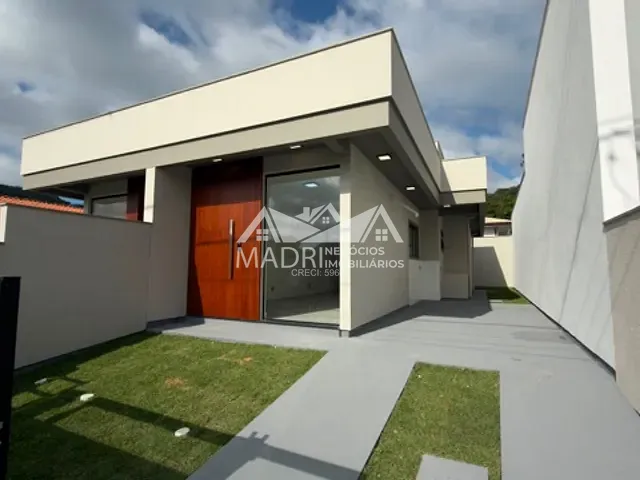 Casa com 130m² 2 quartos e 1 banheiro, à venda, no bairro Forquilhas em São José