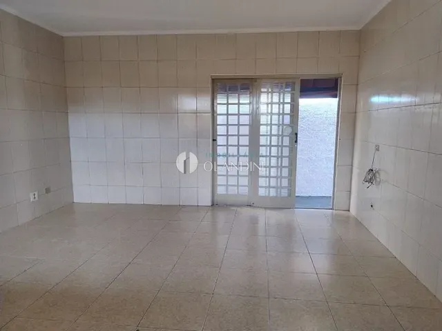 Casa com 89m² 2 quartos e 1 banheiro, para alugar, no bairro Parque Das Paineiras em Artur Nogueira