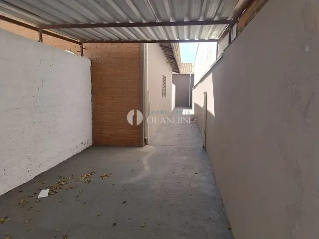 Casa com 89m² 2 quartos e 1 banheiro, para alugar, no bairro Parque Das Paineiras em Artur Nogueira