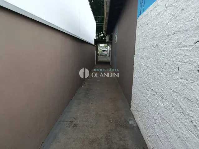 Casa 2 quartos e 1 banheiro, para alugar, no bairro Parque das Paineiras em Artur Nogueira