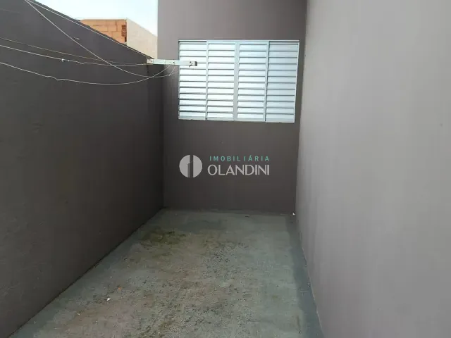Casa 2 quartos e 1 banheiro, para alugar, no bairro Parque das Paineiras em Artur Nogueira
