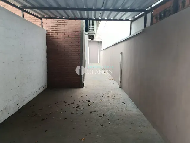 Casa 2 quartos e 1 banheiro, para alugar, no bairro Parque das Paineiras em Artur Nogueira