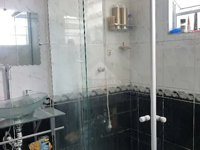 Casa com 305m² 3 quartos e 2 banheiros, à venda, no bairro Jardim Pedroso em Mauá