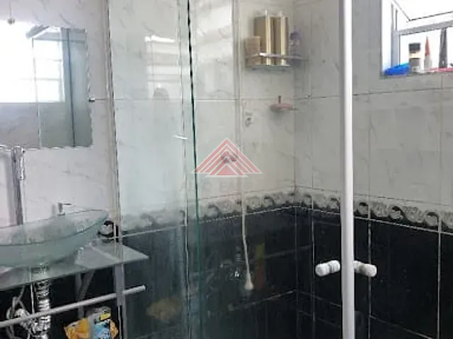 Casa com 305m² 3 quartos e 2 banheiros, à venda, no bairro Jardim Pedroso em Mauá