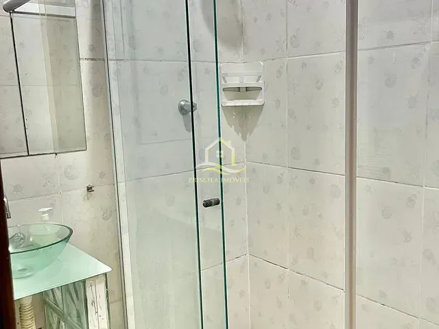 Casa com 400m² 4 quartos e 2 banheiros, à venda, no bairro Boraceia em Bertioga