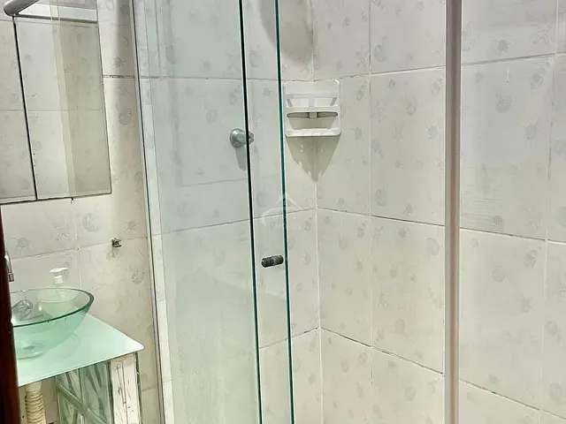 Casa com 400m² 4 quartos e 2 banheiros, à venda, no bairro Boraceia em Bertioga