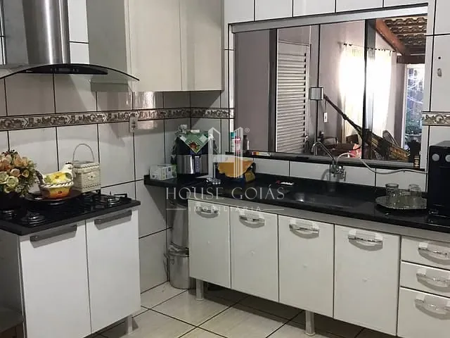 Casa com 280m² 2 quartos e 2 banheiros, à venda, no bairro Moinho dos Ventos em Goiânia