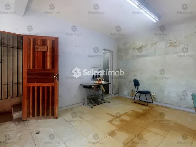 Casa com 285m² 1 quarto e 1 banheiro, à venda, no bairro Vila Nova Mauá em Mauá