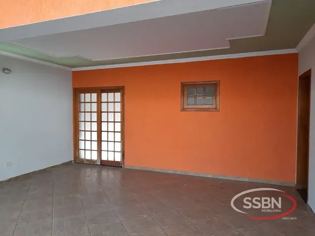 Casa 3 quartos e 2 banheiros, à venda, no bairro Jardim da Alvorada em Nova Odessa