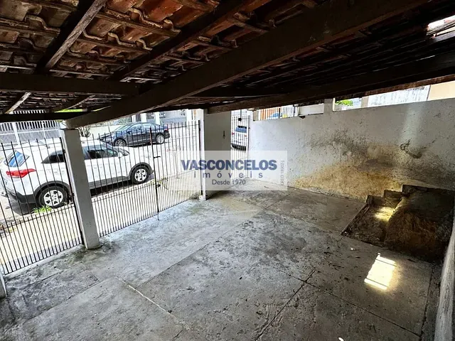 Casa com 250m² 2 quartos e 2 banheiros, à venda, no bairro Jardim Alvorada em São José dos Campos