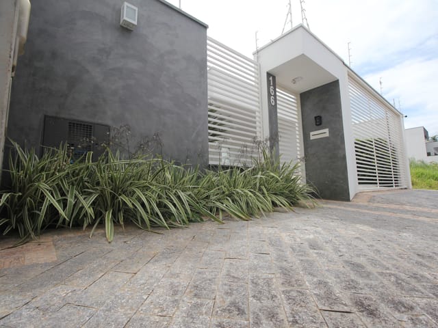 Casa com 250m² 3 quartos e 2 banheiros, à venda, no bairro Recanto da Serra em São João da Boa Vista