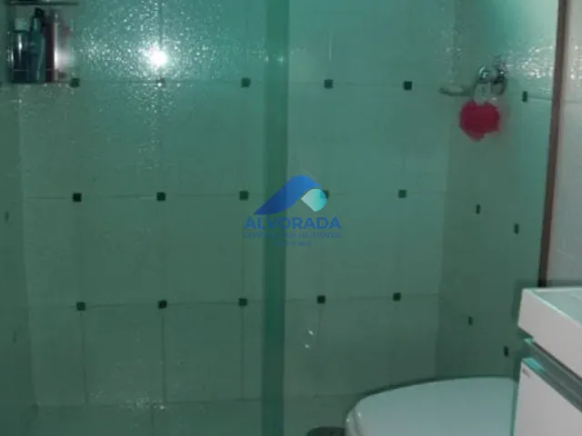 Casa com 240m² 3 quartos e 2 banheiros, à venda, no bairro Conjunto Residencial Trinta e Um de Março em São José dos Campos