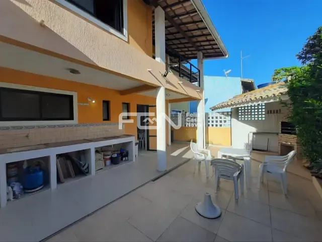 Casa 3 quartos e 3 banheiros, à venda, no bairro Barra do Jacuípe (Monte Gordo) em Camaçari