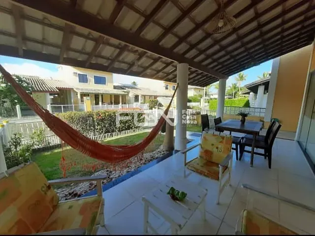 Casa 3 quartos e 3 banheiros, à venda, no bairro Barra do Jacuípe (Monte Gordo) em Camaçari