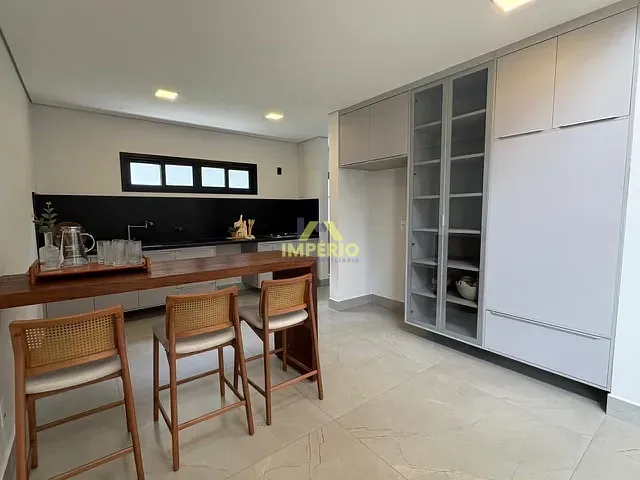 Casa com 555m² 4 quartos e 5 banheiros, à venda, no bairro Portal dos Bandeirantes Salto em Salto