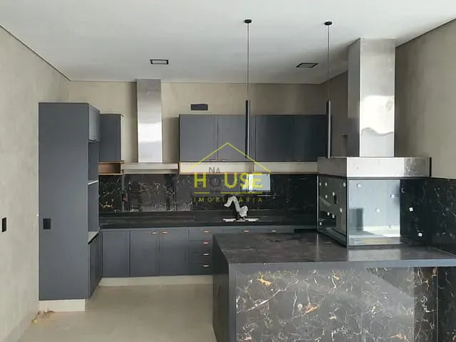 Casa com 275m² 3 quartos e 5 banheiros, à venda, no bairro Loteamento Village Damha Mirassol III em Mirassol