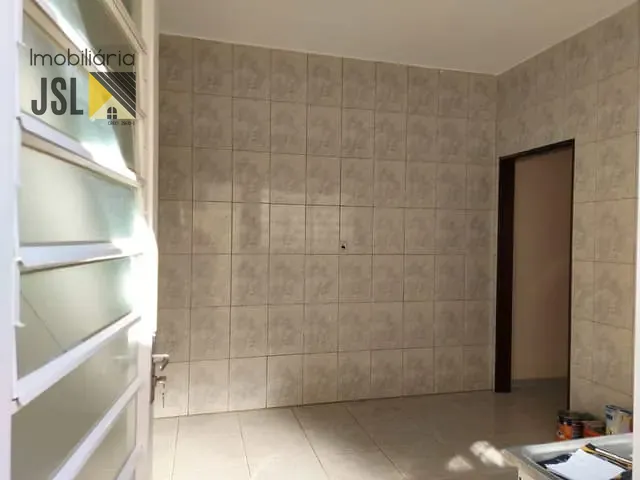 Casa com 125m² 3 quartos e 1 banheiro, à venda, no bairro Jardim Primavera em Caçapava